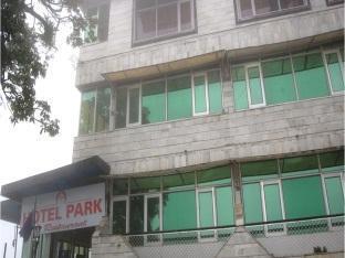 Hotel Park מוסורי מראה חיצוני תמונה